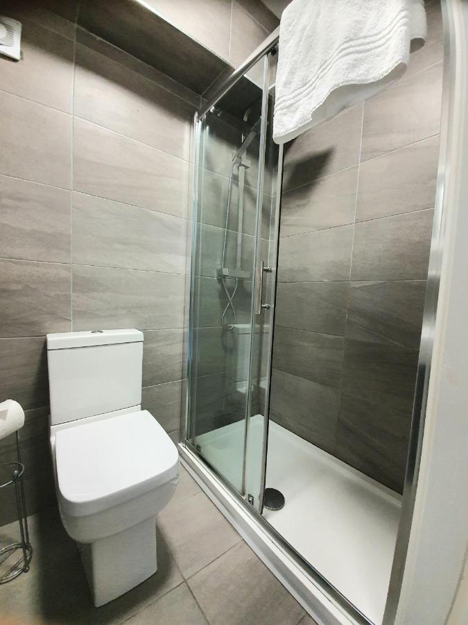 Oyo Butlers Hotel Sheffield Esterno foto